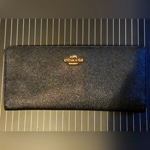 Coach: Black Long Bifold Wallet